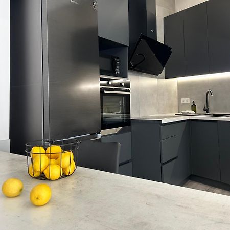 Miamo Apart Городоцька 45 Lviv Ngoại thất bức ảnh